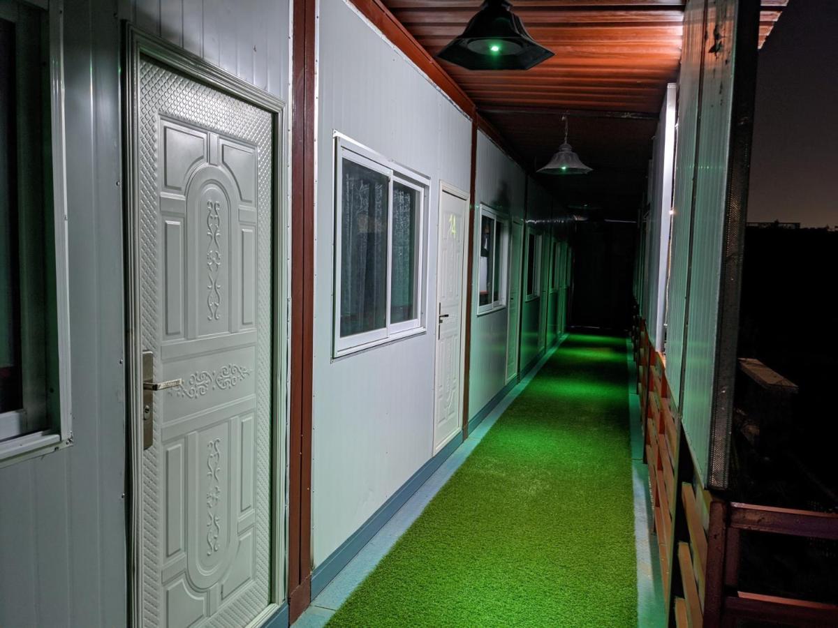 Private Rooms With International Airport View Nuova Delhi Esterno foto