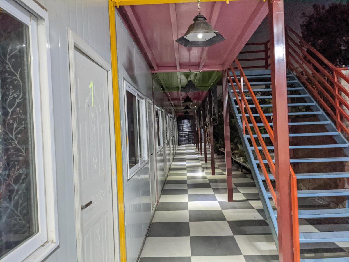 Private Rooms With International Airport View Nuova Delhi Esterno foto